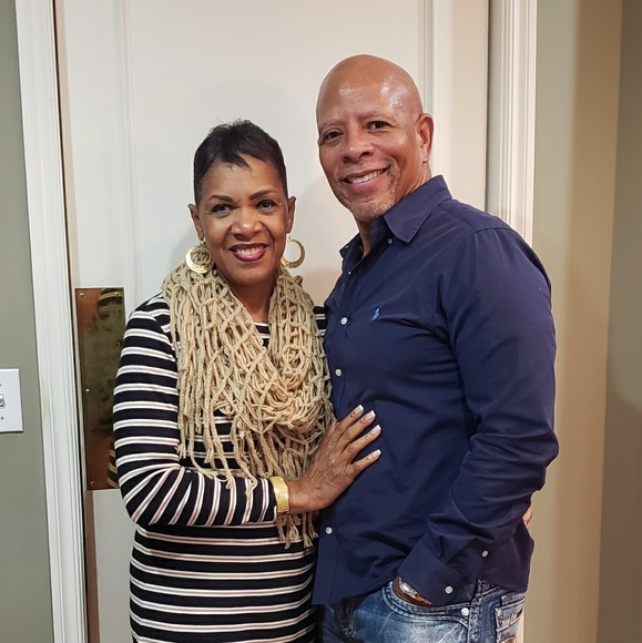 Meet your Posher, Bobby - Picture 3 of 3